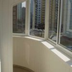 Остекление балкона: выгодные преимущества